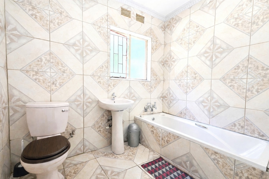 3 Bedroom Property for Sale in Sasolburg Ext 11 Free State